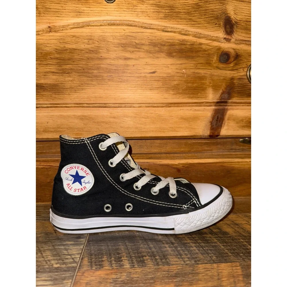 Converse Chuck Taylor All Star High Top Black Sneakers 3J231 Kids Size 13 Youth